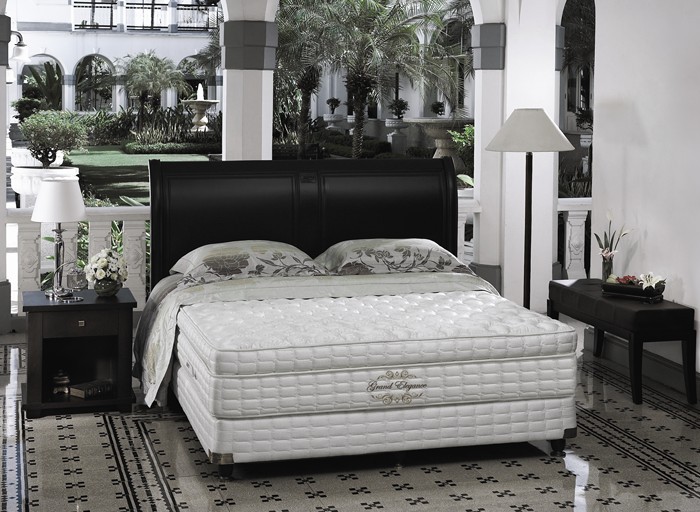 Compass Furniture And Interior Design Home Kamar Tidur Spring Bed King Koil Kasur Spring Pocket Plush Top Type Grand Elegance